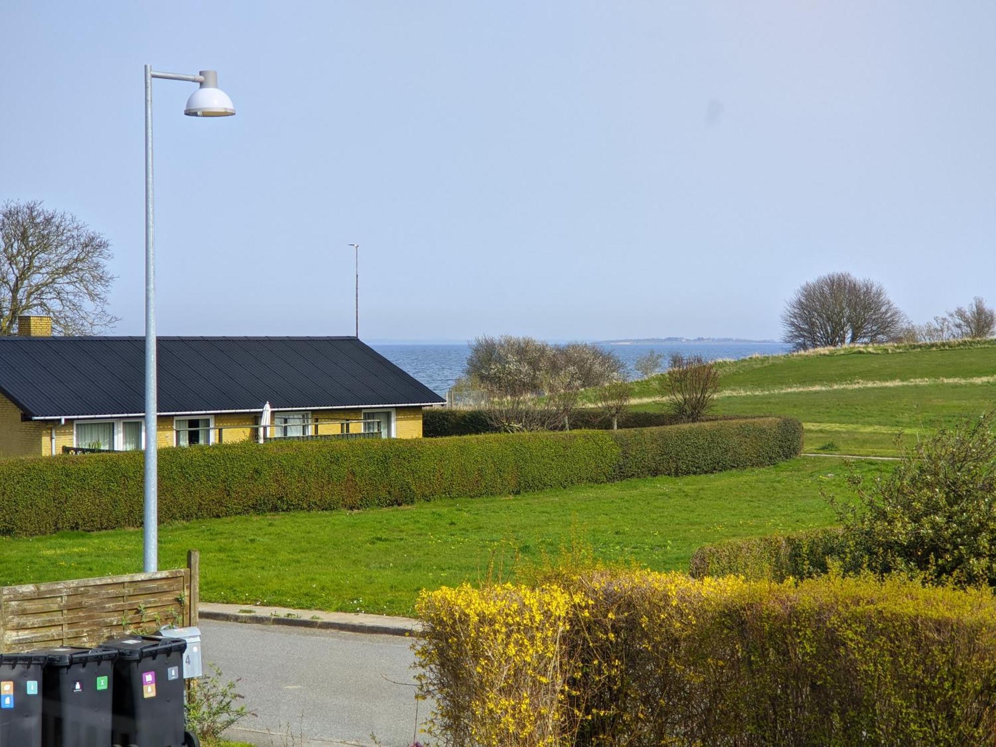 Sommerhus Ved Strand Og Lystbadhavn Soby - Aero Экстерьер фото